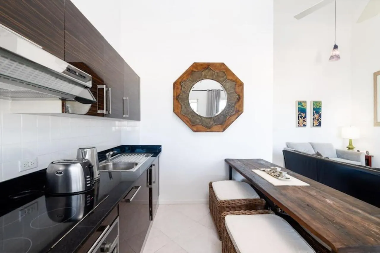 St James. Lantana 36 . Beautiful 2 Bed Apartment Saint James 0*,