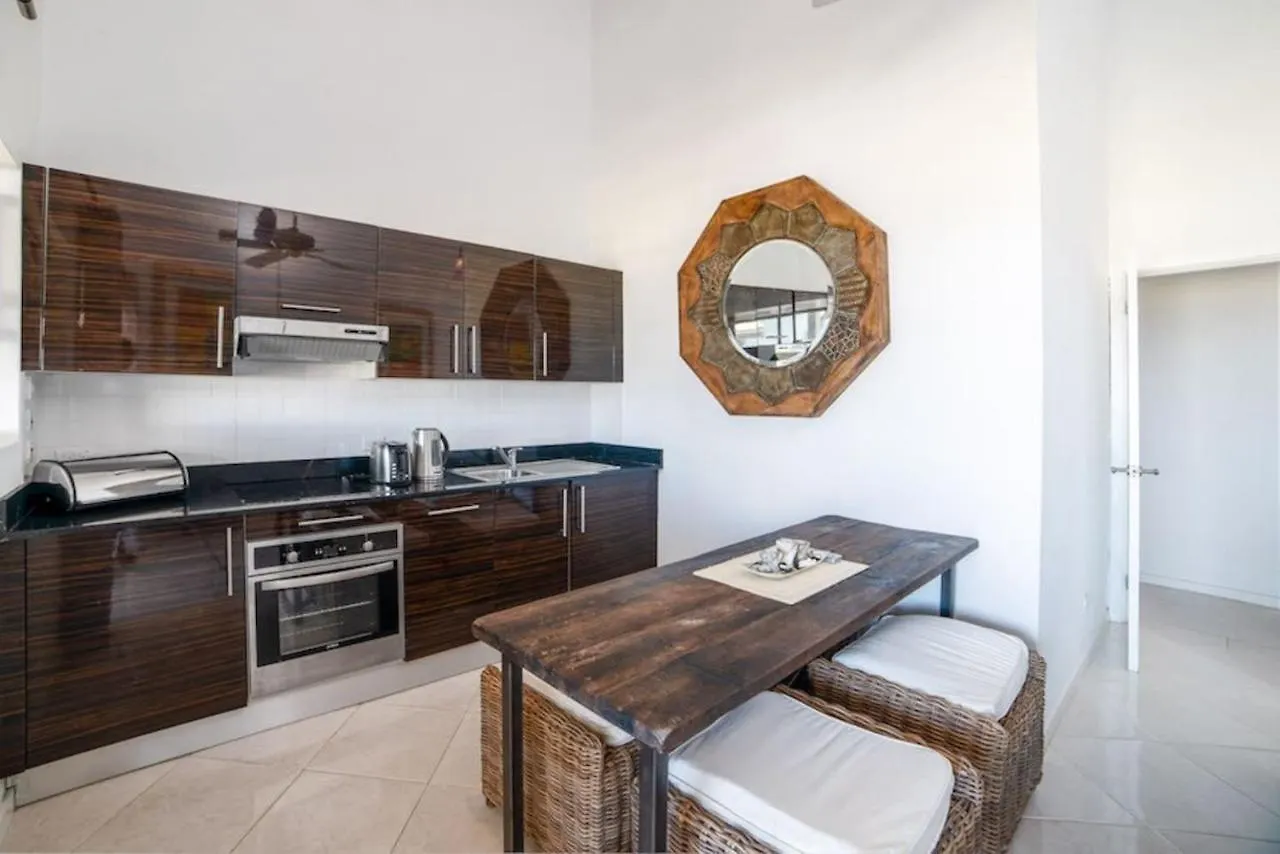 St James. Lantana 36 . Beautiful 2 Bed Apartment Saint James Barbade